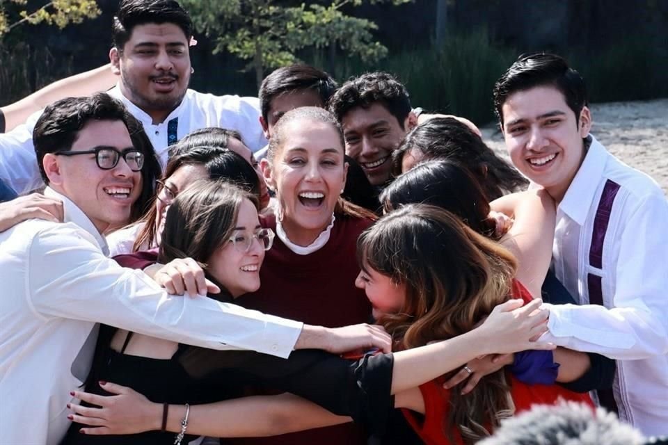 Claudia Sheinbaum encabezó un acto en el Parque Cantera, en la Alcaldía Coyoacán.