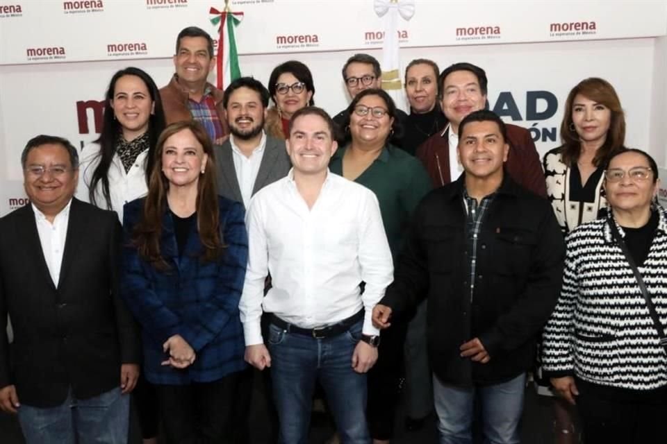 A través de redes sociales, Sebastián Ramírez, presidente de Morena en la CDMX, anunció que la candidatura de Morena para la CDMX será para el diputado del Verde Ecologista, Javier López Casarín.