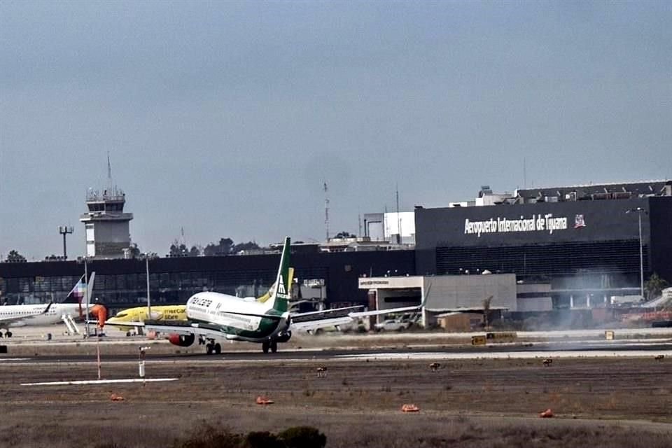 El Boeing 737-800, que formaba parte de la flota de la Sedena, fue reutilizada para la nueva Mexicana de Aviación.