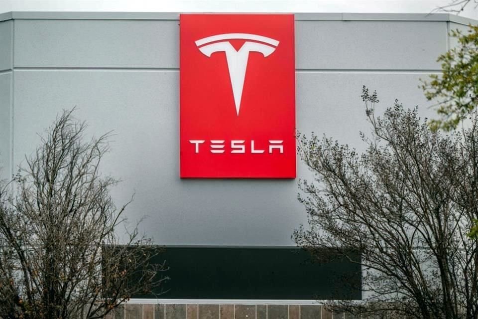 Tesla busca a alguien con 'un historial de realización de cambios regulatorios en los países nórdicos'.