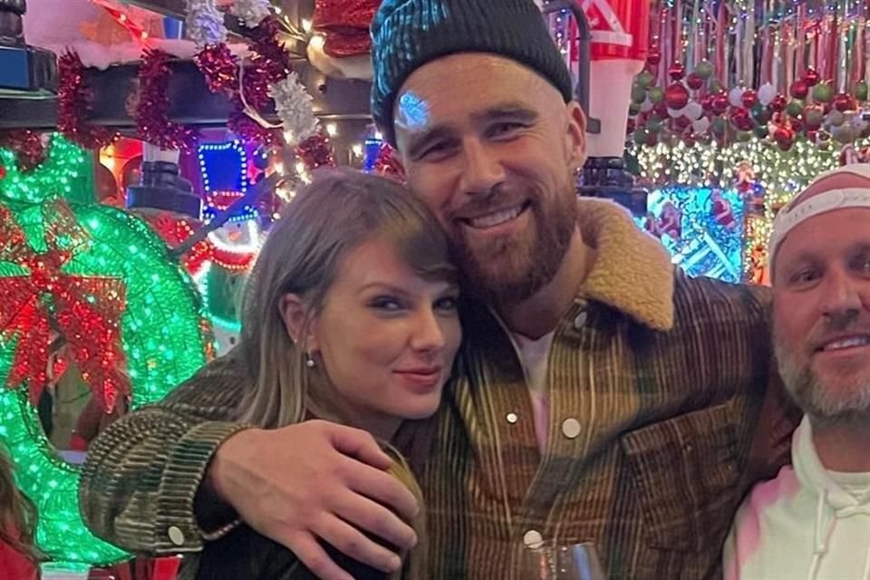 Taylor Swift y Travis Kelce pasaron las fiestas de Navidad juntos. 