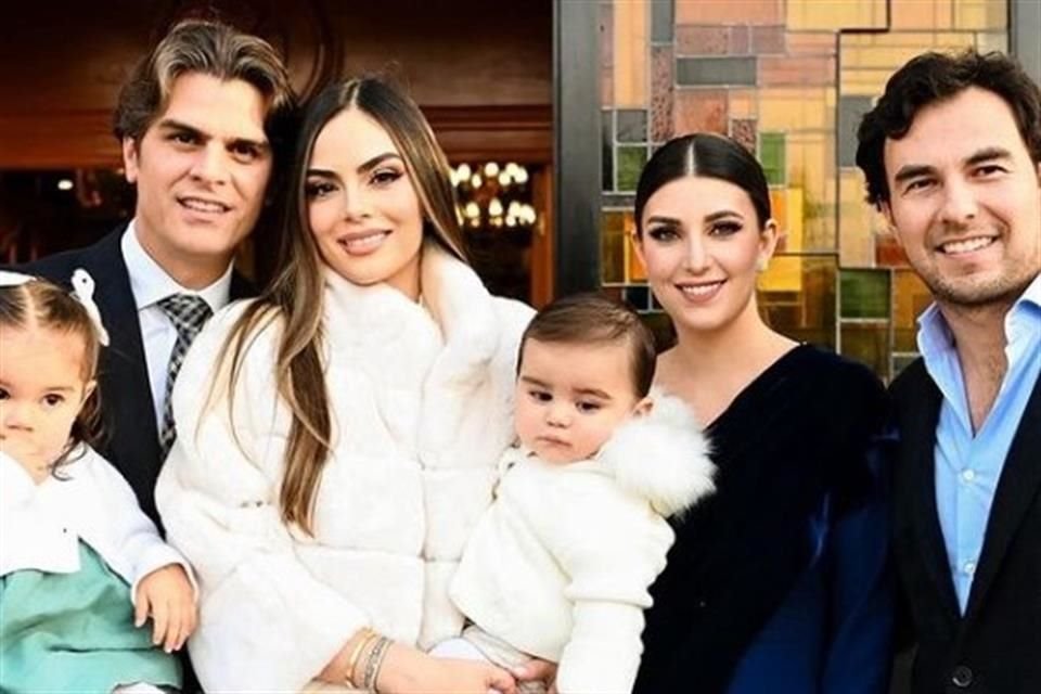 La Miss Universo Ximena Navarrete celebró el bautizo de su segundo hijo, Juan Carlos, el pasado fin de semana; Sergio Pérez fue padrino.