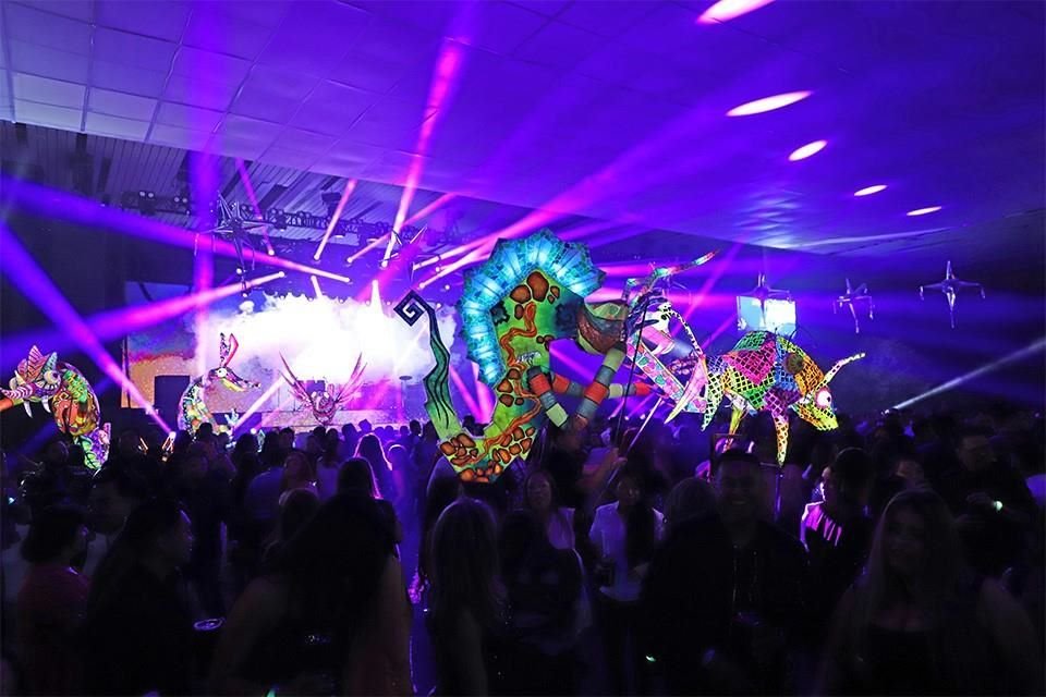 Ultra Laboratorios celebra una posada muy mexicana
