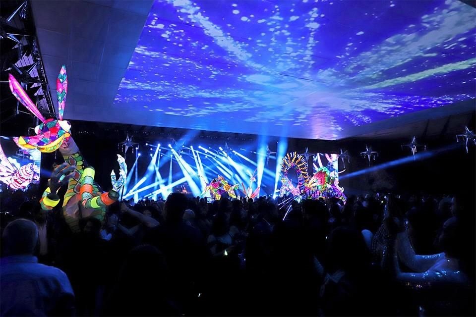 Ultra Laboratorios celebra una posada muy mexicana