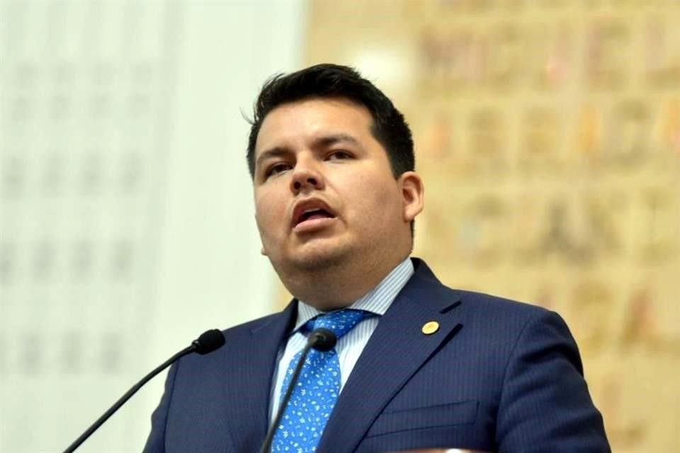 Raul Torres, el diputado migrante, es uno de los que más inasistencias acumula en la actual Legislatura.