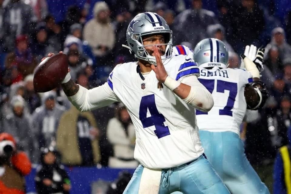 Dallas Cowboys fue sorprendido por Buffalo en su última presentación como visitante y enfrenta un duro reto ante Miami, que tiene el mismo récord de 10-4 en la campaña.