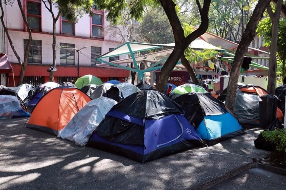 Martí Batres anunció que se abrirá un albergue, aunque no se especificaron fechas de apertura.