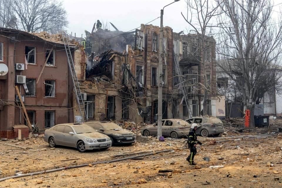 Rusia lanzó 150 misiles contra varias ciudades de Ucrania, el mayor ataque aéreo desde el inicio de la invasión.