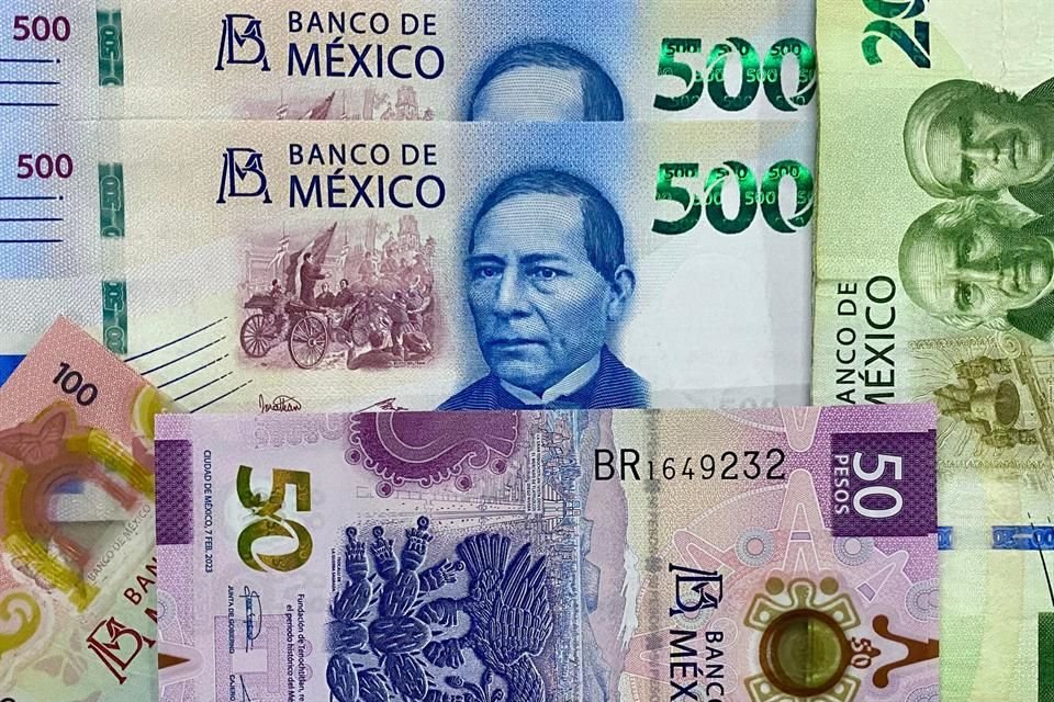 El fisco registró un incremento de 346 mil 254 millones de pesos en los ingresos tributarios totales respecto al mismo periodo de 2023.