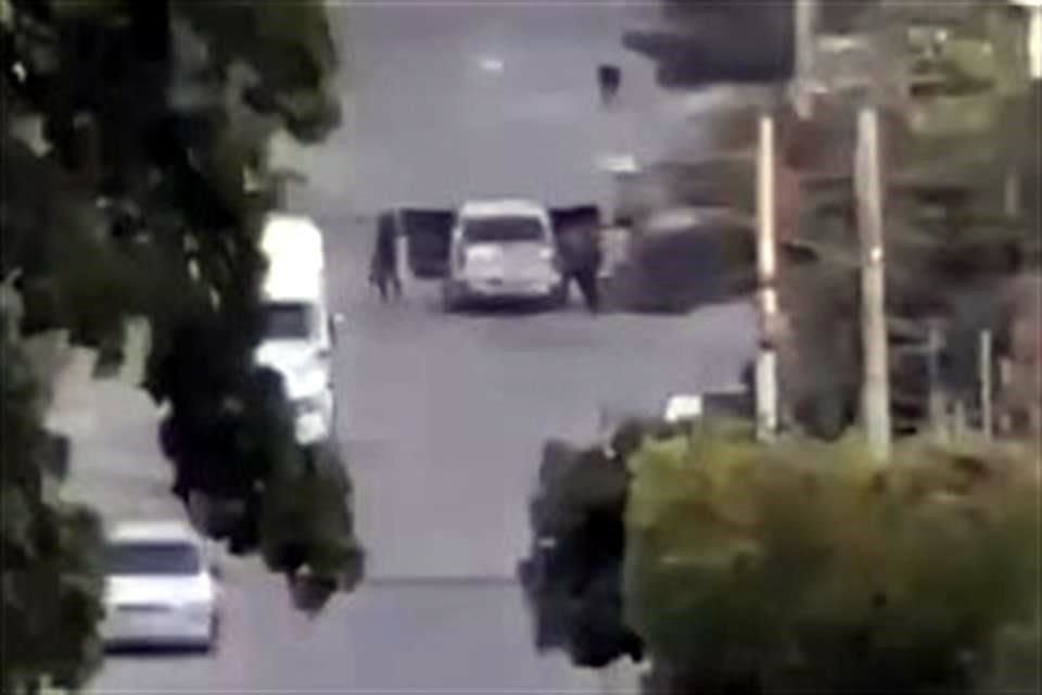 En redes sociales, vecinos difundieron videos captados de la balacera registrada en la calle 8.