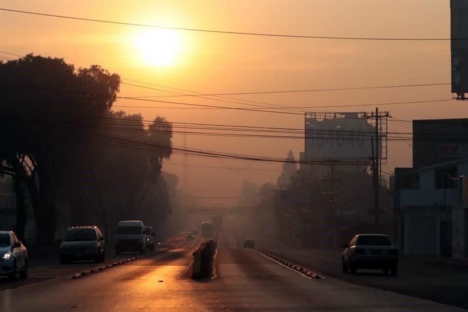 Autoridades alertaron por la presencia de partículas PM10 y PM2.5, producida por la quema masiva de pirotecnia.