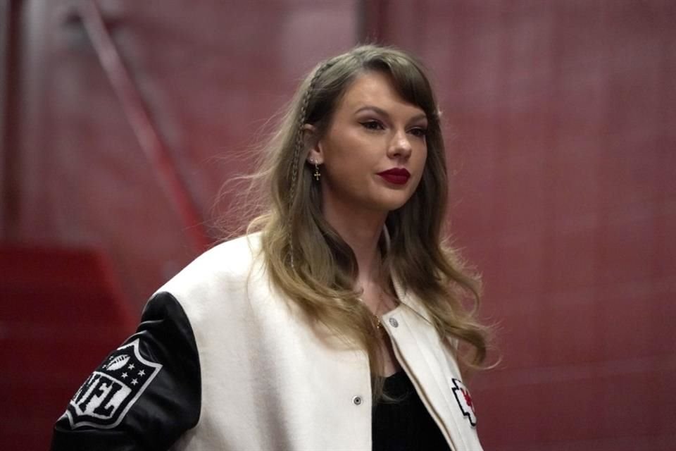 Taylor Swift estuvo presente durante el partido de los Jefes de Kansas, este 31 de diciembre.