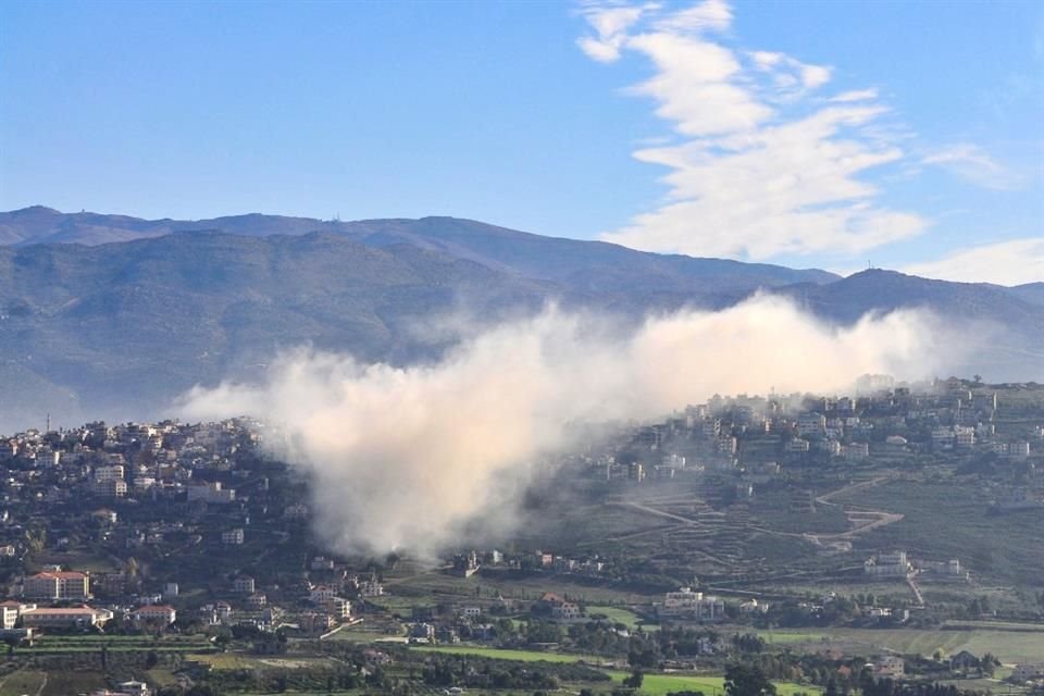 Israel igual atacó la aldea de Khiam, en la frontera sur del Líbano.