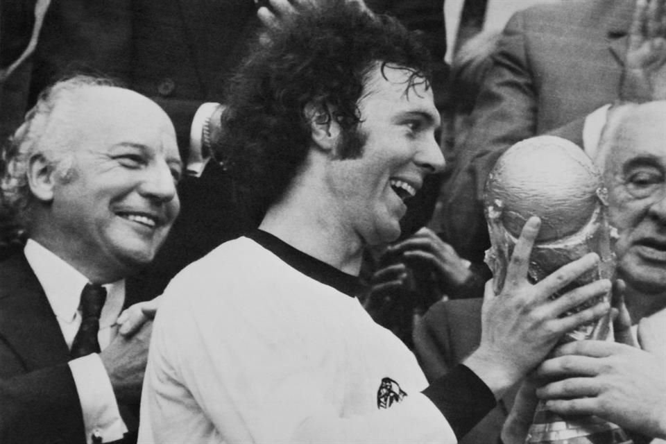 Franz Beckenbauer murió a los 78 años.