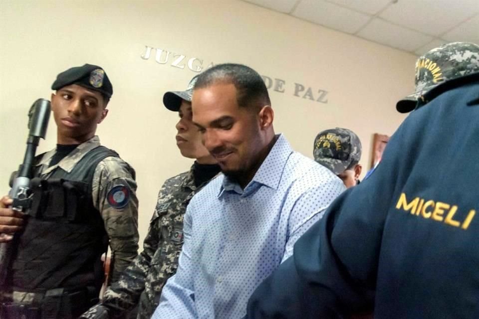 Wander Franco pagó una fianza de 34 mil dólares y deberá presentarse cada mes al tribunal en República Dominicana, donde enfrenta acusaciones de abuso sexual.