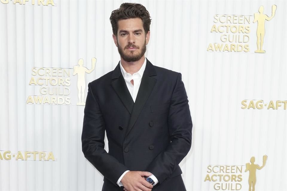 El actor Andrew Garfield decidió salir de la producción de 'Frankenstein' de Guillermo Del Toro; ahora la cinta será protagonizada por Jacob Elordi.