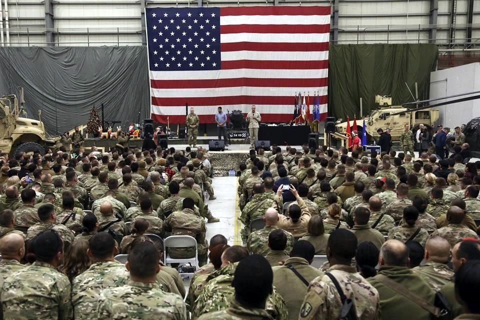 En 2017, una ceremonia por Navidad en la Base Aérea de Bagram.