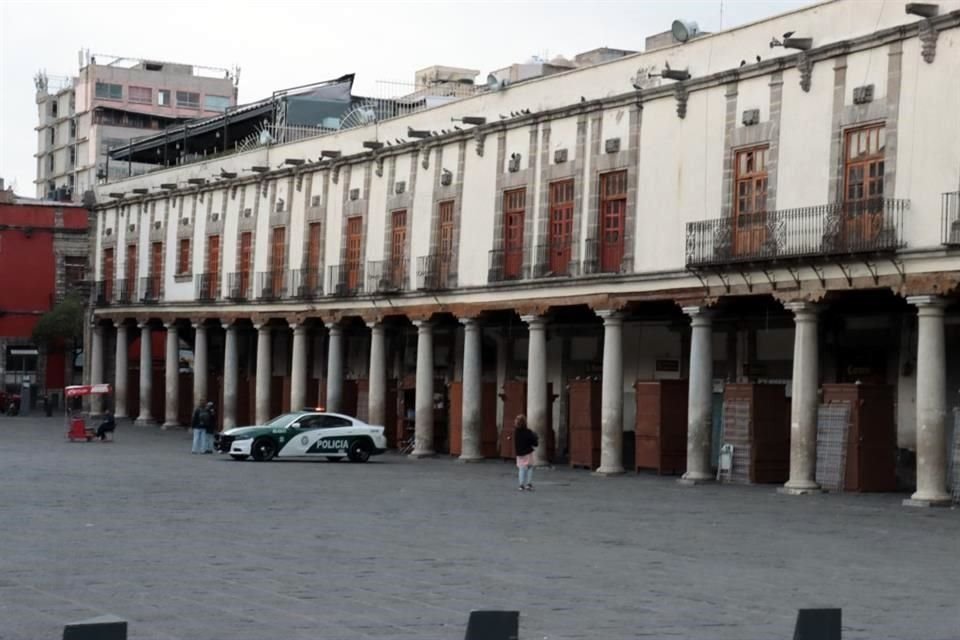 En la zona hay presencia policiaca frecuente, lo que no evita que los defraudadores y sus cómplices amedrenten.