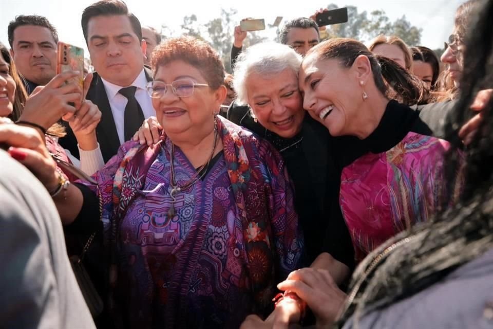 Claudia Sheinbaum encabezó un evento en el Parque Bicentenario acompañado por Ernestina Godoy y Olga Sánchez Cordero.