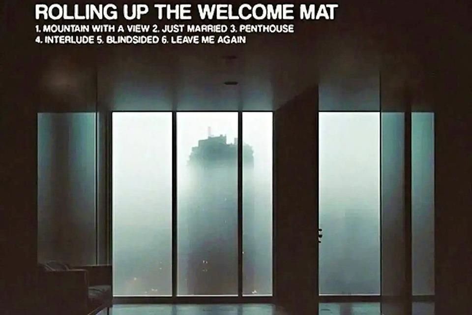 'Rolling Up the Welcome Mat' de Ballerini está nominado al Mejor Álbum en los Grammy.