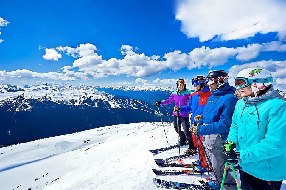 Deja que la inconmensurable belleza de Whistler Blackcomb te seduzca con sus retos, y date un tiempo fuera en Vancouver.