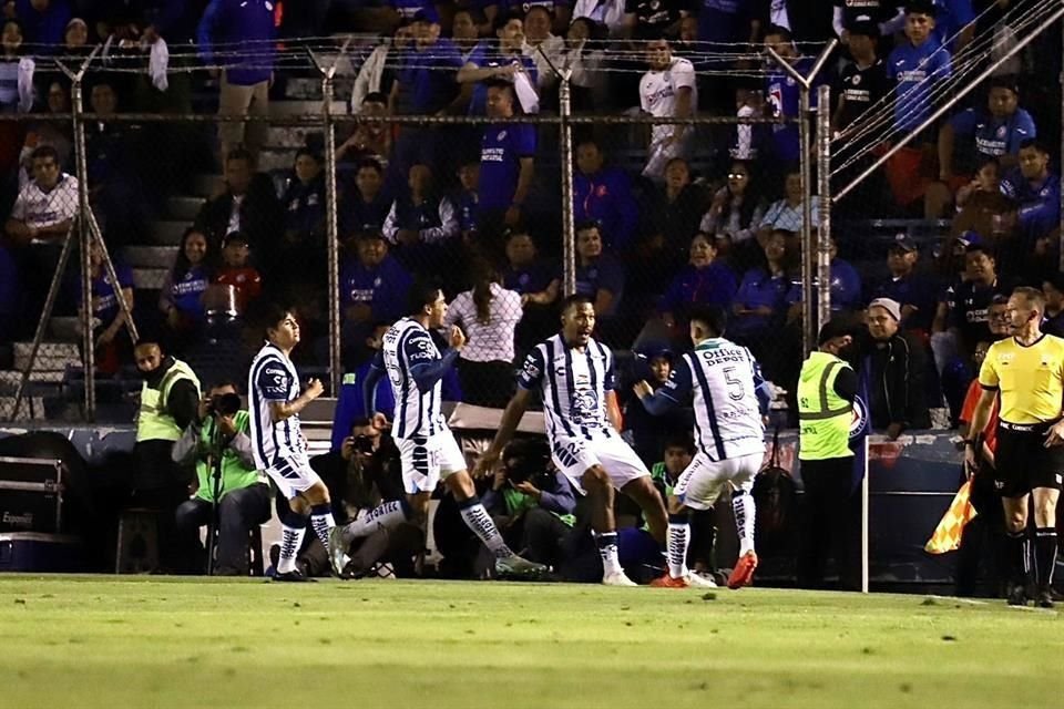 El Pachuca se llevó el triunfo.