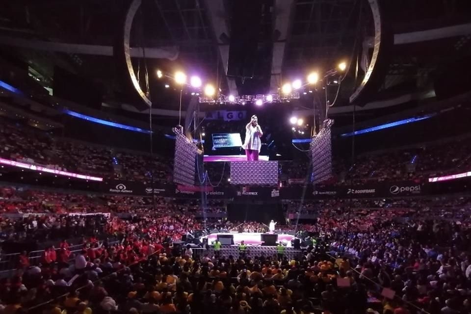 Vista panorámica del evento de Xóchitl Gálvez en la Arena CDMX.