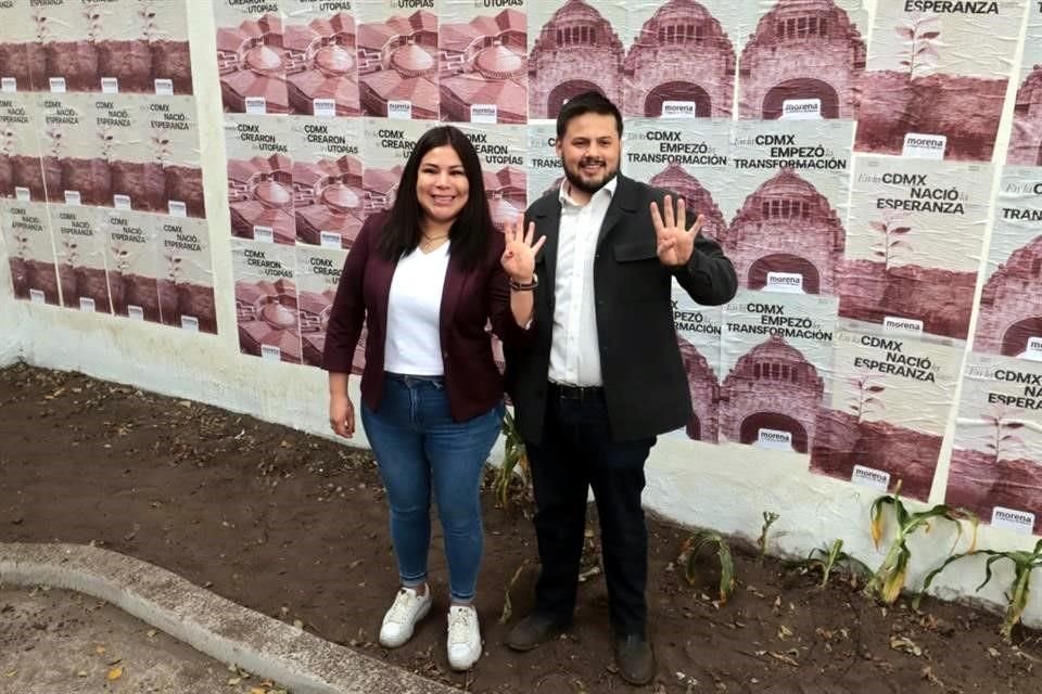 Sebastián Ramírez y Lourdes Paz ayer en la Roma Norte.