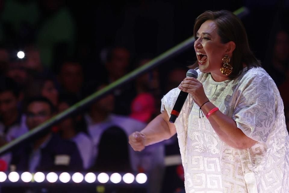La aspirante Xóchitl Gálvez dijo que el País está peor que nunca debido a que AMLO abandonó a los Gobernadores que no simpatizan con la 4T.