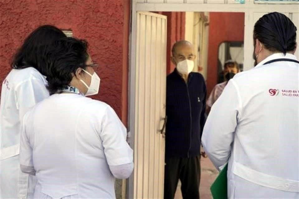 'Cuando tu buscas de Médico en tu Casa ya no hay este programa tan fuerte como lo fue en años anteriores; Médico en tu Casa ya no te da medicamentos y eso ha sido un fuerte golpe para muchas familias'