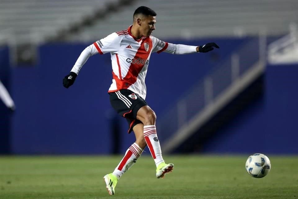 Rayados y River Plate igualaron este miércoles 1-1 en duelo amistoso jugado en Dallas Texas, donde Rodrigo Aguirre y Andrés Herrera anotaron los goles.