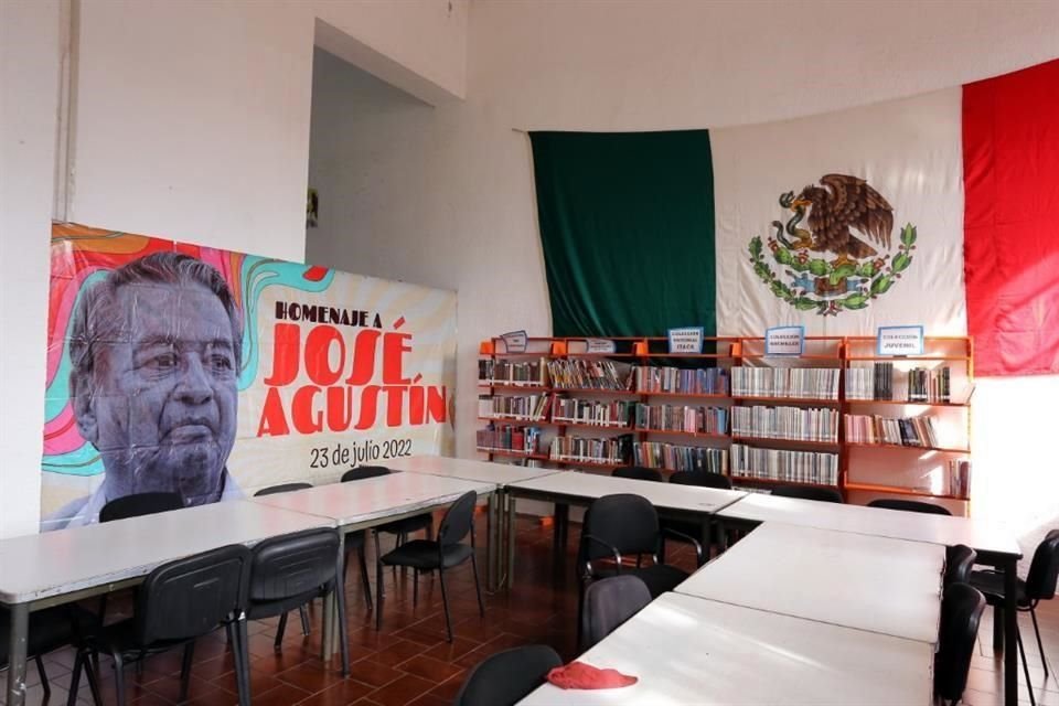 Apenas en abril de 2023, José Agustín atestiguó en la biblioteca la presentación de su obra completa, editada por Debolsillo.