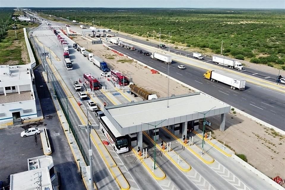 Los reportes señalaron que la agresión habría ocurrido en el sitio conocido como kilómetro 26, cerca de la segunda Caseta de Cobro Ex Garita de la Autopista.