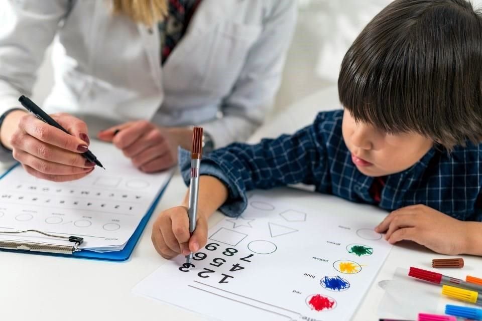 El Centro de Primera Infancia, impulsado por el Tec de Monterrey y Fundación FEMSA, trabajará en cuatro ejes: Investigación; Educación; Vinculación y Divulgación.