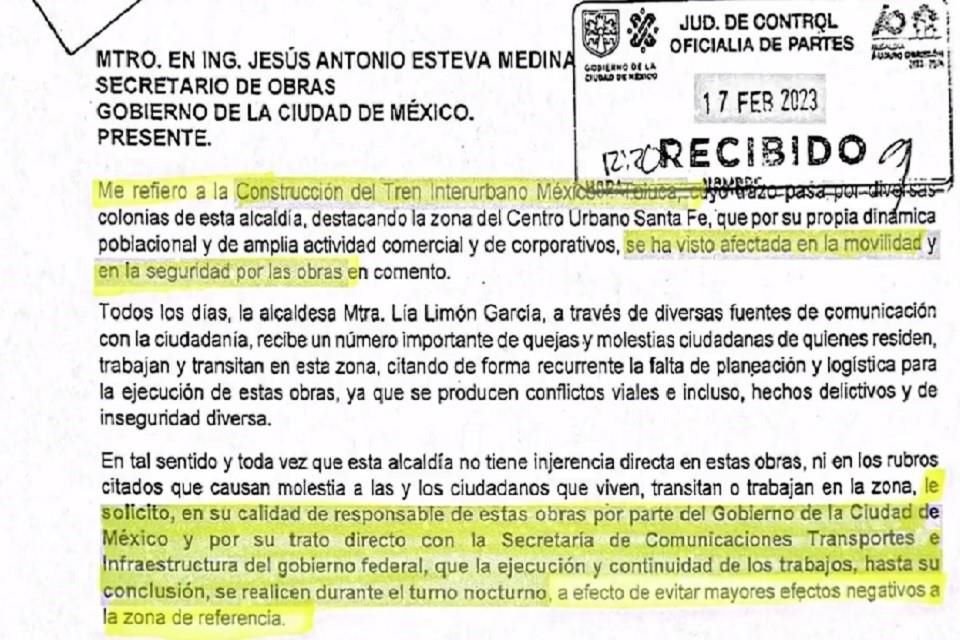 El diputado Jorge Gaviño había pedido a la Alcaldesa que mostrara los documentos en los que ha solicitado reuniones con el Secretario de Obras, Jesús Esteva.