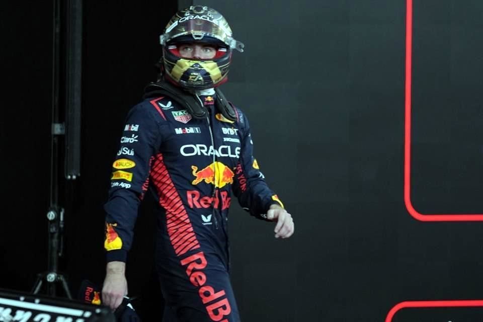 Max Verstappen se apuntó otro triunfo, esta vez en el mundo virtual con el Team Redline en las 24 Horas de Daytona.