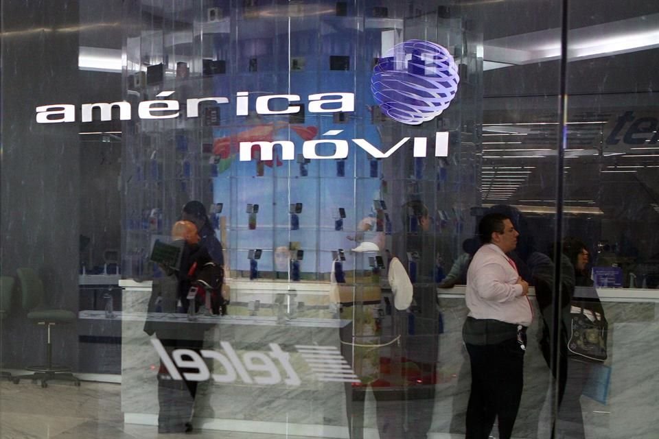 El pasado 6 de noviembre, el IFT emitió las nuevas medidas asimétricas para servicios móviles y fijos, que tienen como finalidad reducir la preponderancia de Telcel en el mercado móvil de las telecomunicaciones.