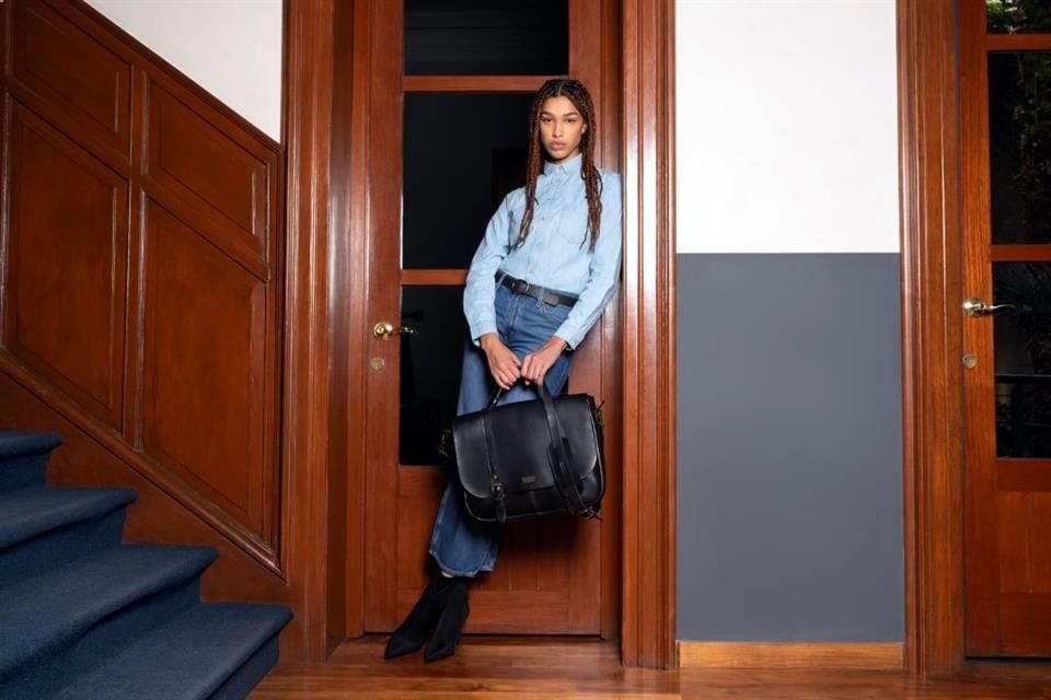 Por primera vez en el mercado de alta costura, Levi's incursionó con colección de lujo 'Levi´s Premium Leather Bags'.