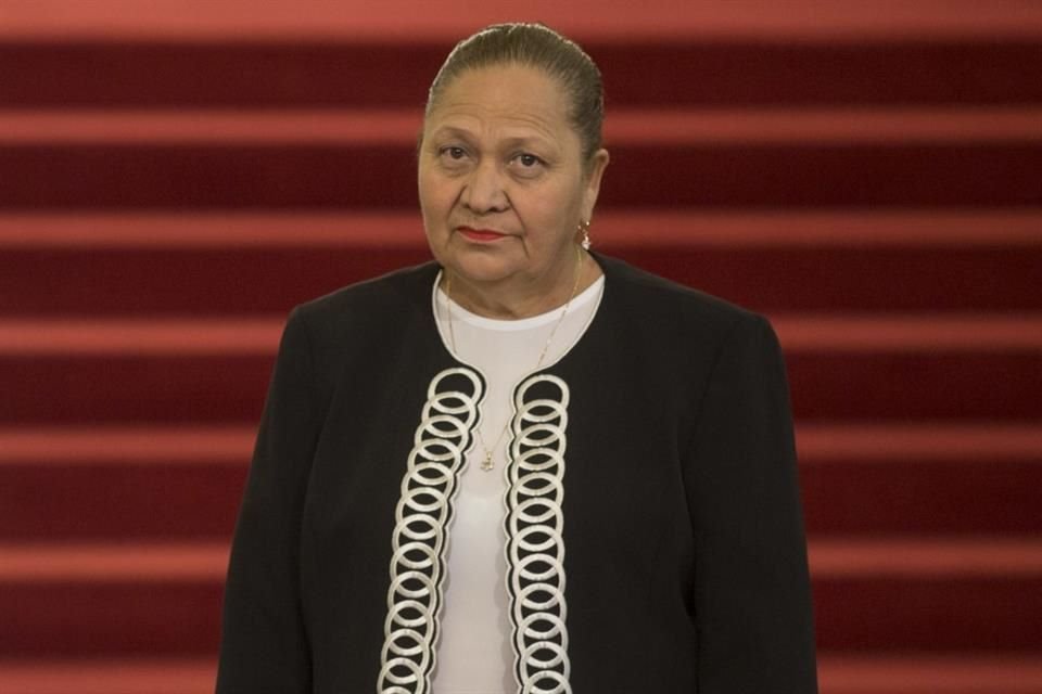 La Fiscal General Consuelo Porras asiste a su ceremonia de juramentación del cargo en el Palacio Nacional en Ciudad de Guatemala, el 16 de mayo de 2018.