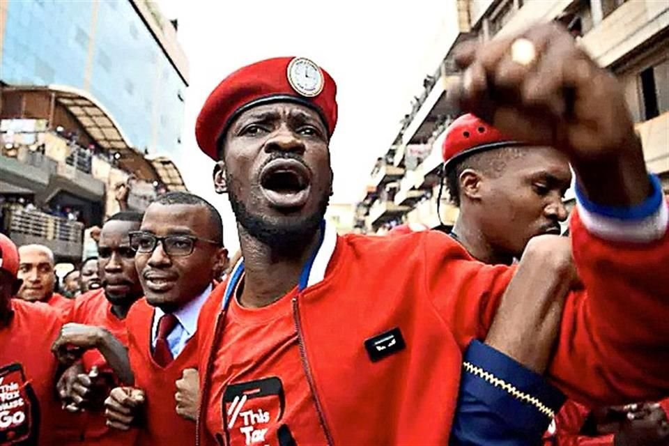 El filme compite contra  'Bobi Wine: The People's President'.