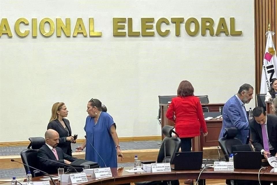 Los consejeros electorales coincidieron en que su división interna no trastoca las elecciones del 2 de junio.
