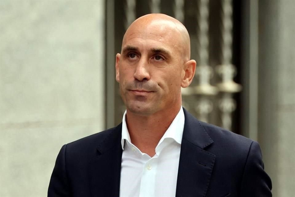 Luis Rubiales cumplirá sus sanción.