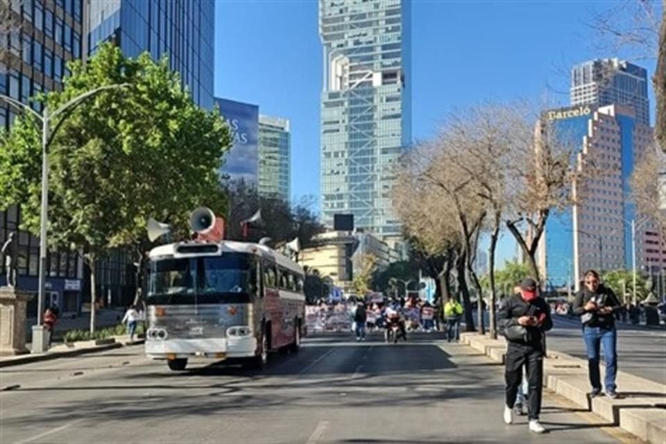 Miembros de la CNTE afectaron vialidad en el Centro de CDMX.