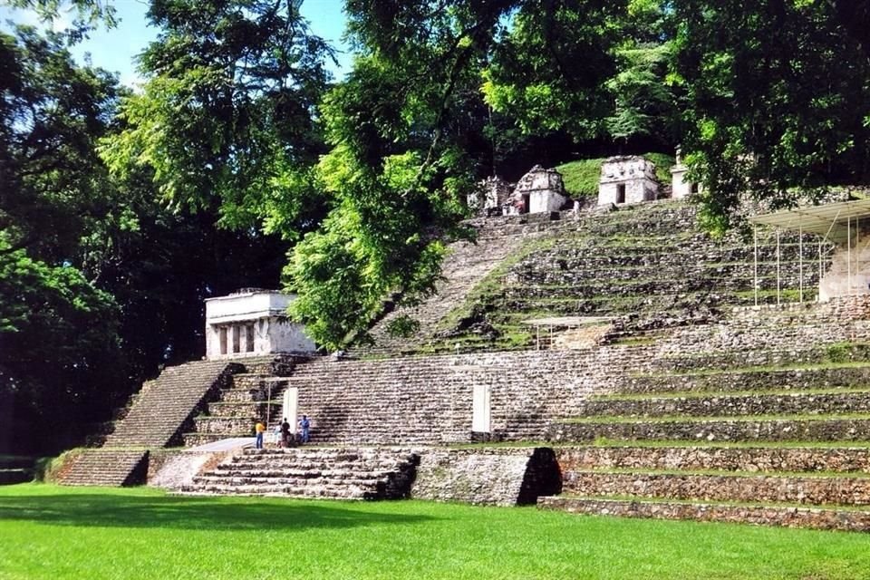 Zonas arqueológicas de Chiapas, insertas en regiones asediadas por narcotráfico, han visto reducido drásticamente su número de visitantes.