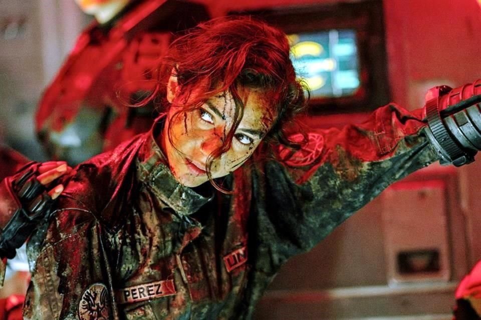 La mexicana Cristina Rodlo se integra  a la serie HALO, donde ha aprendido el uso de armas, entrenamiento militar y combate.