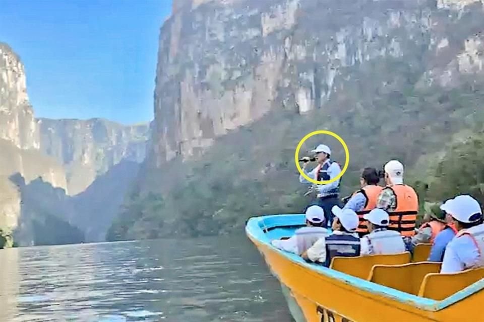 Simulando ser un guía en el 'Cañón del Sumidero', el Gobernador Rutilio Escandón lanzó video que busca promocionar el turismo en Chiapas, pese a violencia en la entidad.