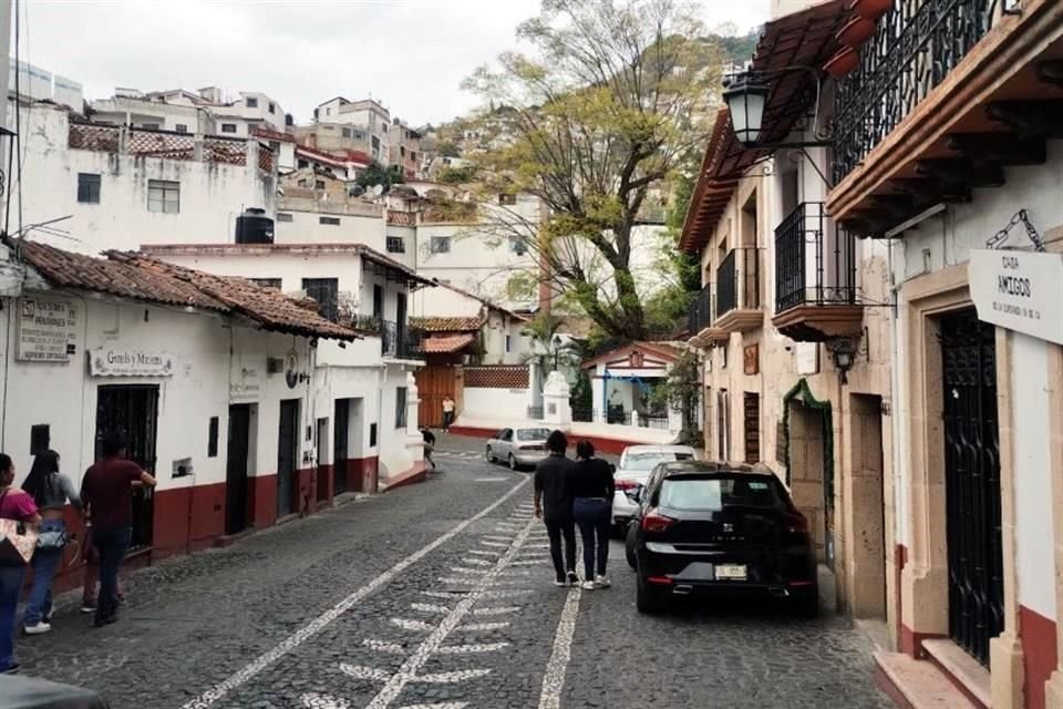 Los 22 hoteles y dos casas de huéspedes tuvieron cancelaciones desde que se supo que en Taxco reinaba el caos por las amenazas y ataques de los sicarios que mantienen en jaque a la ciudad.