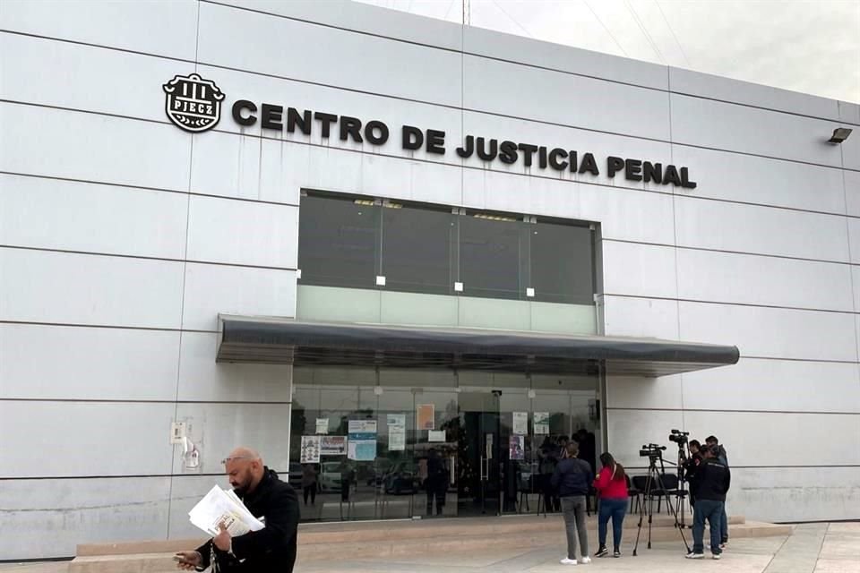 El juez encontró los elementos para vincularla a proceso, por lo que continuará internada en prisión preventiva en el Centro penitenciario de San Pedro de las Colonias.