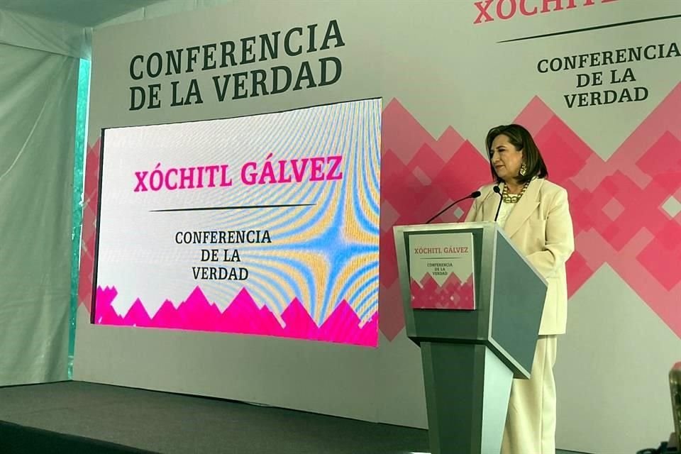 La aspirante presidencial en su conferencia de este martes.