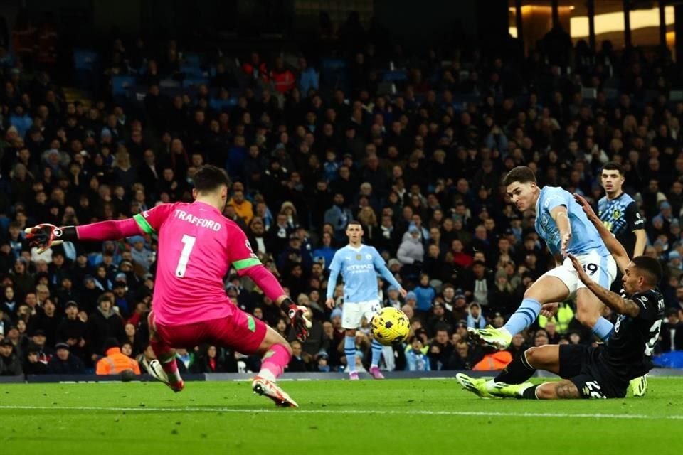 Manchester City es segundo de la Premier.